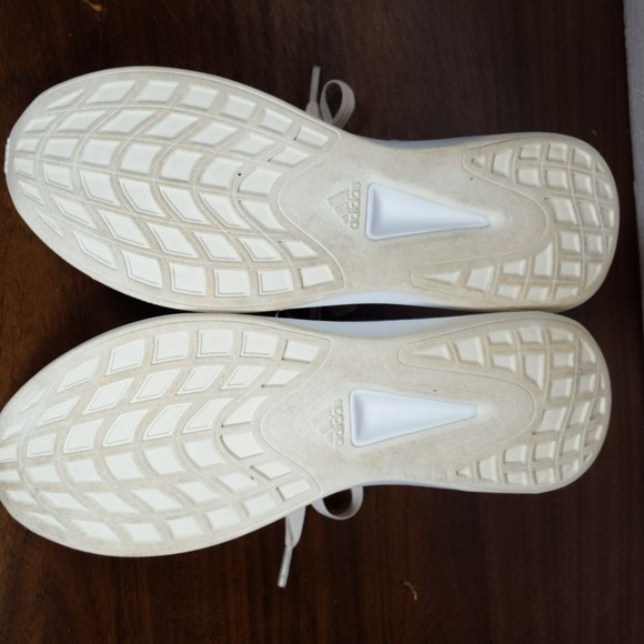 Adidas Womens QT Racer FY5679 Off White Running Shoes Sneakers Sz 7 EUC - Picture 9 of 10